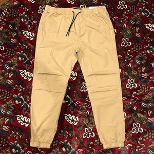 NWT American Eagle Men’s Flex Twill Joggers L